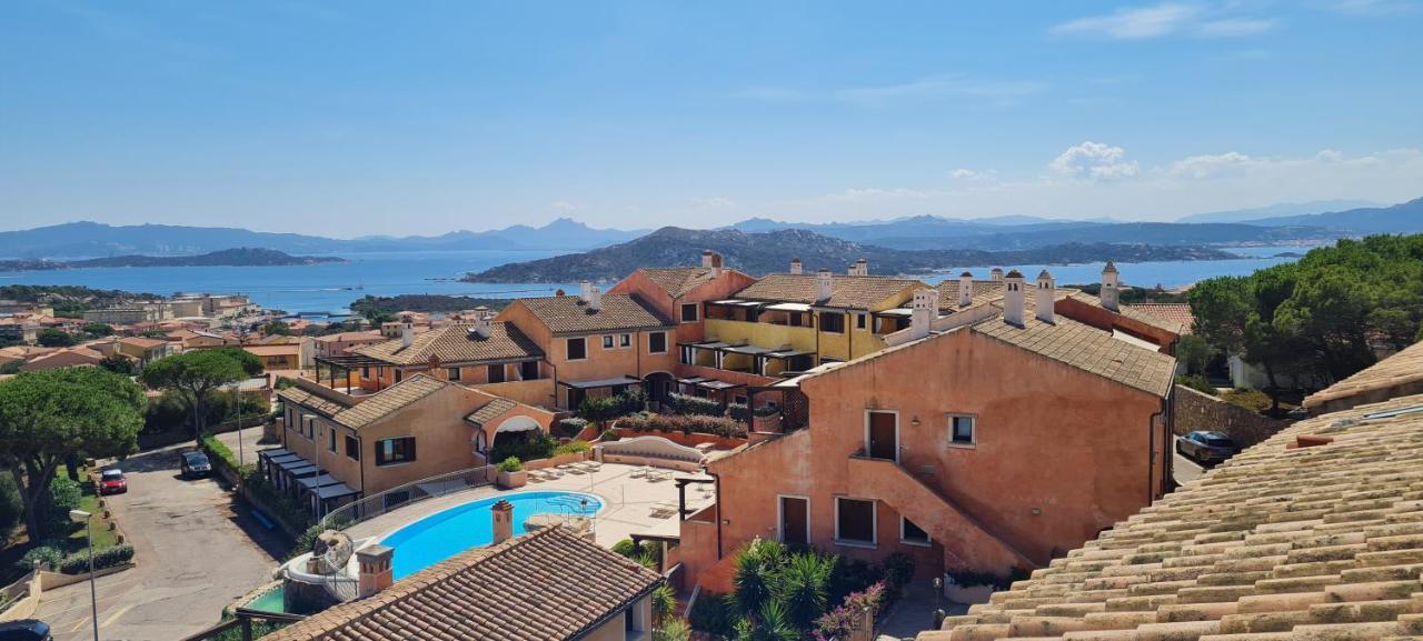 Residence Borgo Punta Villa La Maddalena  Buitenkant foto
