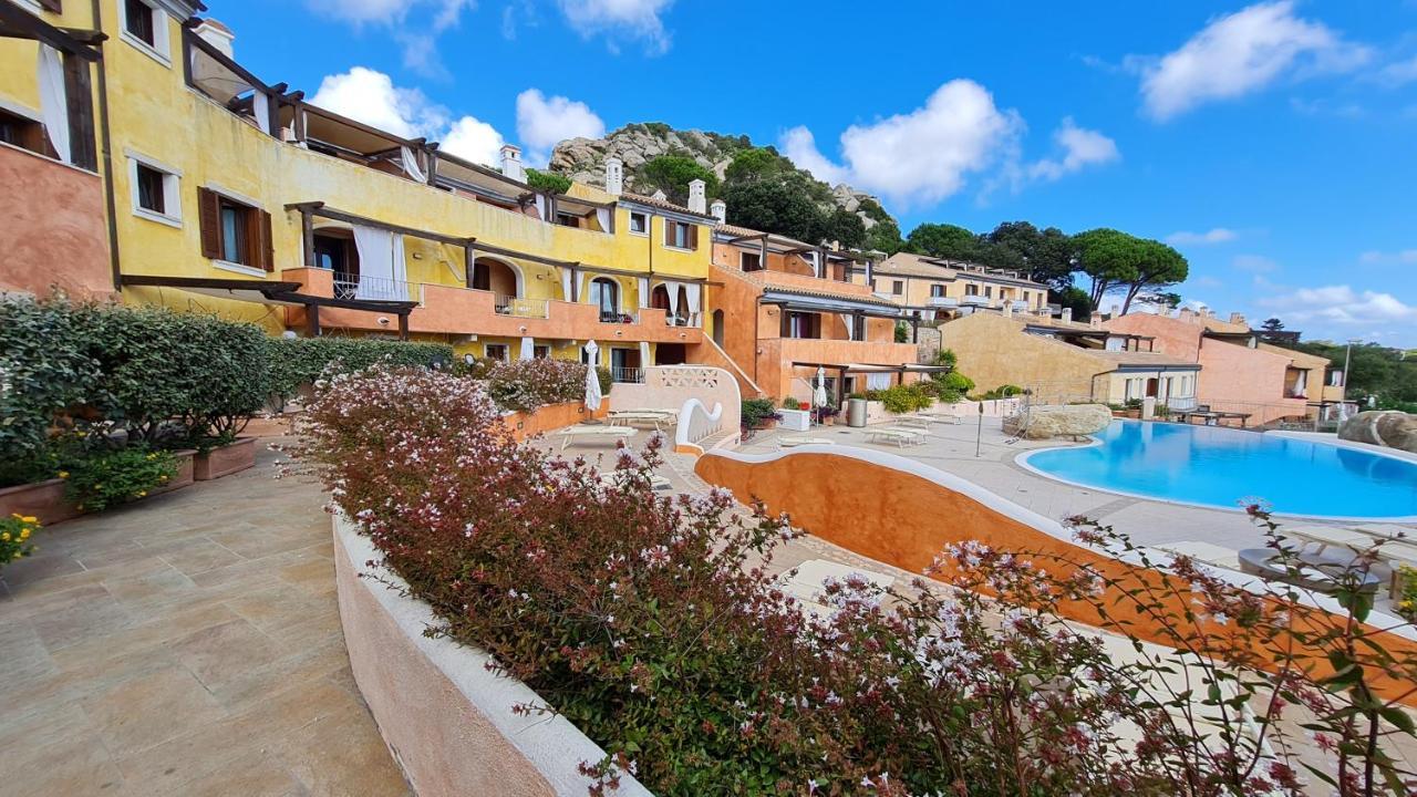 Residence Borgo Punta Villa La Maddalena  Buitenkant foto