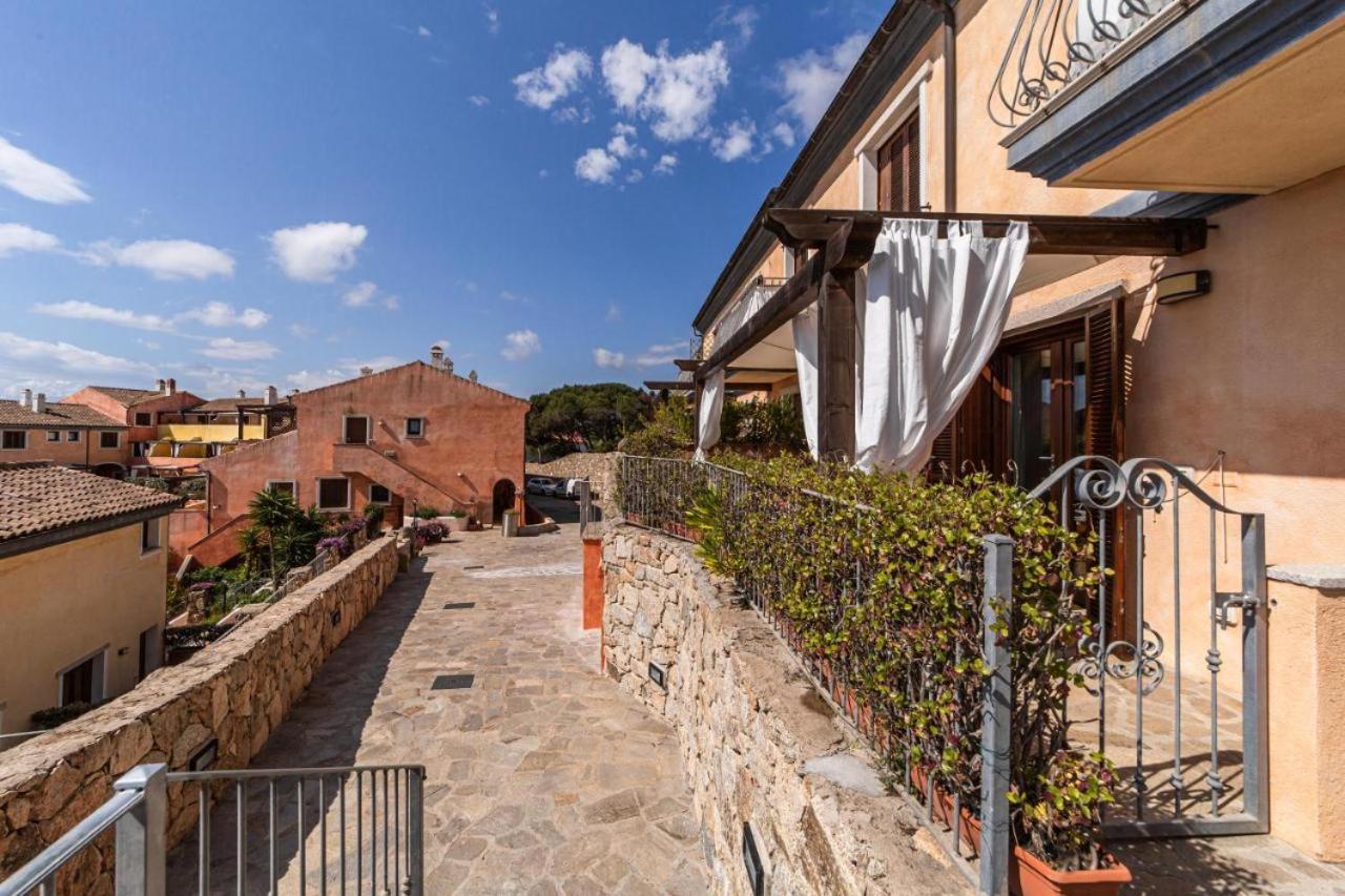 Residence Borgo Punta Villa La Maddalena  Buitenkant foto