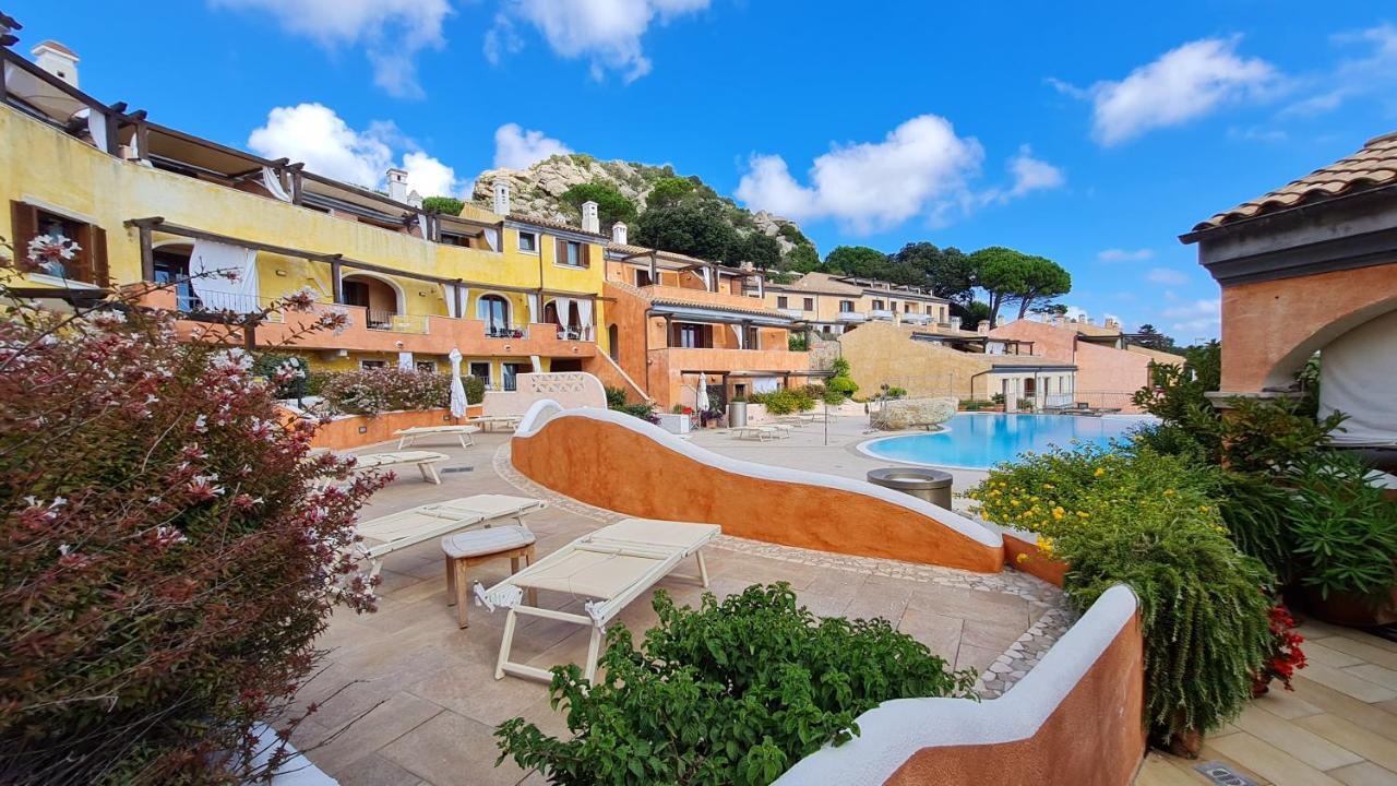 Residence Borgo Punta Villa La Maddalena  Buitenkant foto