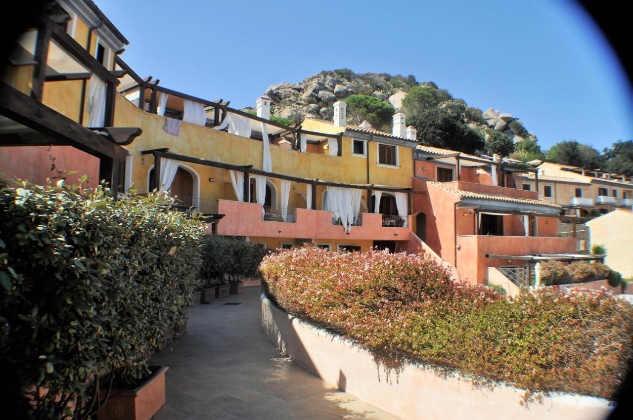 Residence Borgo Punta Villa La Maddalena  Buitenkant foto