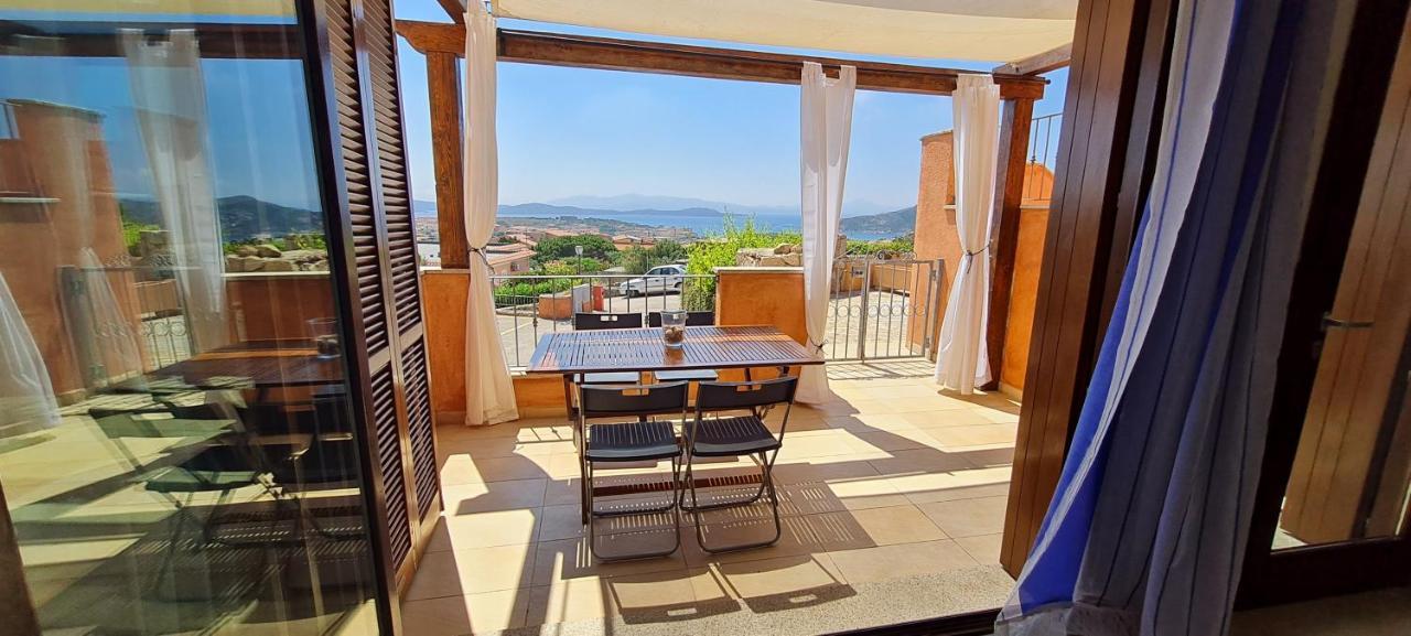 Residence Borgo Punta Villa La Maddalena  Buitenkant foto