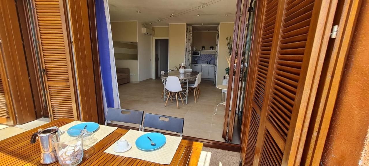 Residence Borgo Punta Villa La Maddalena  Buitenkant foto